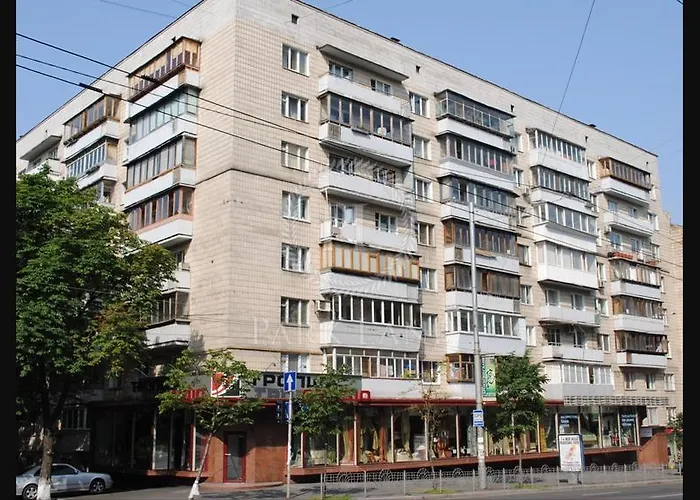 Kyiv Downtown Apartment On Saksaganskogo Street 87